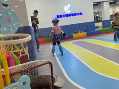 -米高蓝斯克国际轮滑中心(中铁建店)