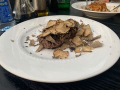 菲力牛排配黑松露-Fiume福弥意大利餐厅
