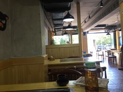 -小黑猪石板烤肉(皇冠花园店)
