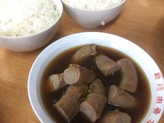 -新峰肉骨茶