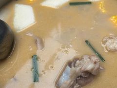 -肥仔文澳门猪骨煲(南京西路店)