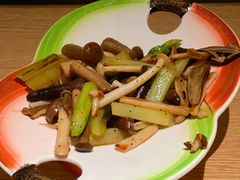-阿吾罗·月咏精致日料(港汇恒隆广场店)