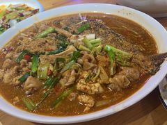 -小于烧烤海鲜·皖南明档土菜(丰庄店)