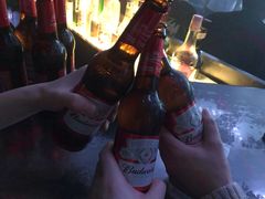 -简奥斯汀·赫本酒吧