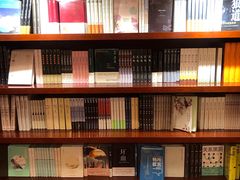 -果戈里书店