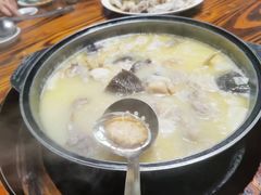 -侠成水上农庄(工业大道店)