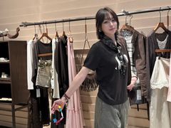 -王府井奥莱棋盘山小镇