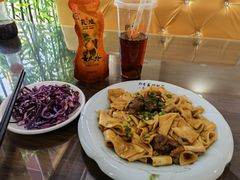 -壹阁胡羊焖饼(特色小吃街店)