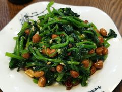 果仁菠菜-聚京源餐厅