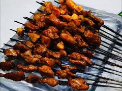 -马克力木手抓炕锅烤羊肉(盐湖一小区店)