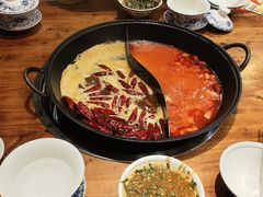 -憨铁匠火锅(红山6979店)