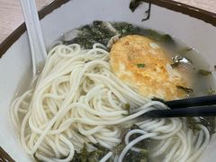 雪菜煎蛋面-老上海里弄味道(知春路店)