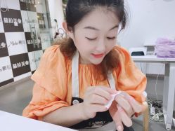 -慕拉美甲美睫皮肤管理