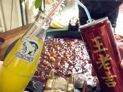 -黄潇洒老火锅(九眼桥宏济巷店)