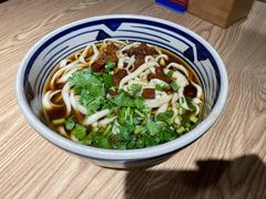 大同小炖肉面-老九圆山西面馆(CBD店)