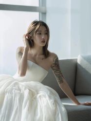 -Vera Wang婚纱礼服旗舰店