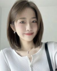 -88潮牌造型烫发·染发