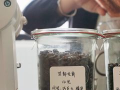 -常熟路(地铁站)