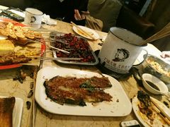 -喝丢一只鞋辣炒海鲜小烧烤(三八广场店)