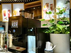 -咖啡苑自助餐厅·中国大饭店