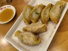 -小姜锅贴(凤凰街店)