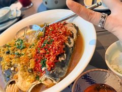 招牌酱椒鱼头-巡湘记·乡野湖南菜(周浦万达店)