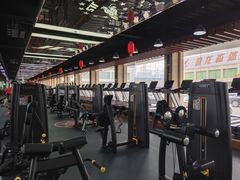 -健龙森俱乐部·游泳·健身·羽毛球综合体育馆
