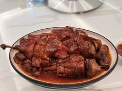 脆皮烧鹅-龙凤点心饼家·39年老字号(松岗店)