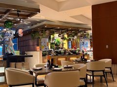 -怡咖啡海鲜自助餐厅(浦东香格里拉店)