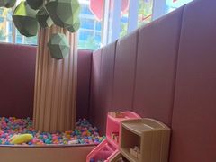 -水桶王国主题餐厅·聚会·生日派对·亲子活动·家庭套餐(亚龙湾希尔顿店)