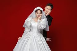 -乐派诗婚纱摄影