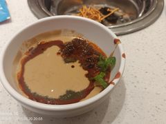 -龍歌自助小火锅(市南金茂湾店)