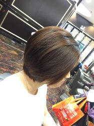 点击看大图 -八佰伴8008星级形象店