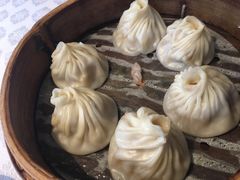 蟹粉小笼包-绿波廊(豫园店)