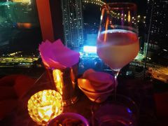 -The Penthouse酒吧