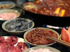 -星鸿社重庆老火锅(燃灯寺分店)