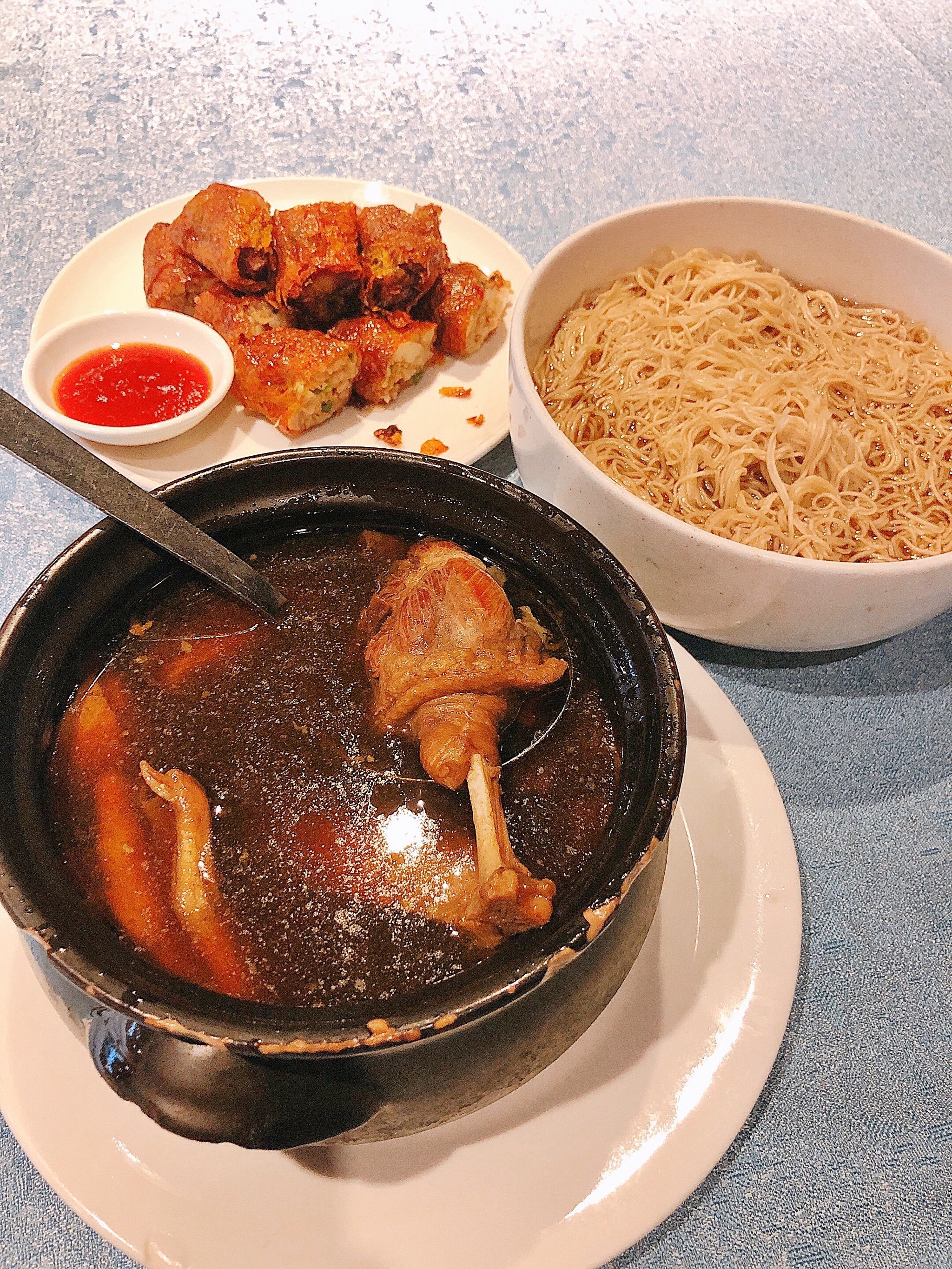 深夜食堂之味友餐厅 📍位于轮渡和平码