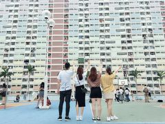-彩虹村