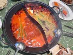 -五里关火锅(上海鑫耀·光环Live店)