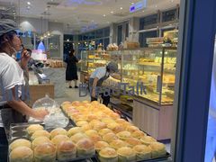 面包甜点陈列柜-面包新语(无锡M会员店)