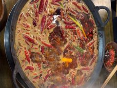 -黄潇洒老火锅(九眼桥宏济巷店)