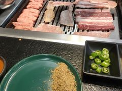 -臻牛烤肉