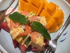 越式芒果鲜虾沙律-米纸越南小馆(金鹰世界店)