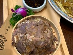 -唐山宴百姓府邸院落中餐