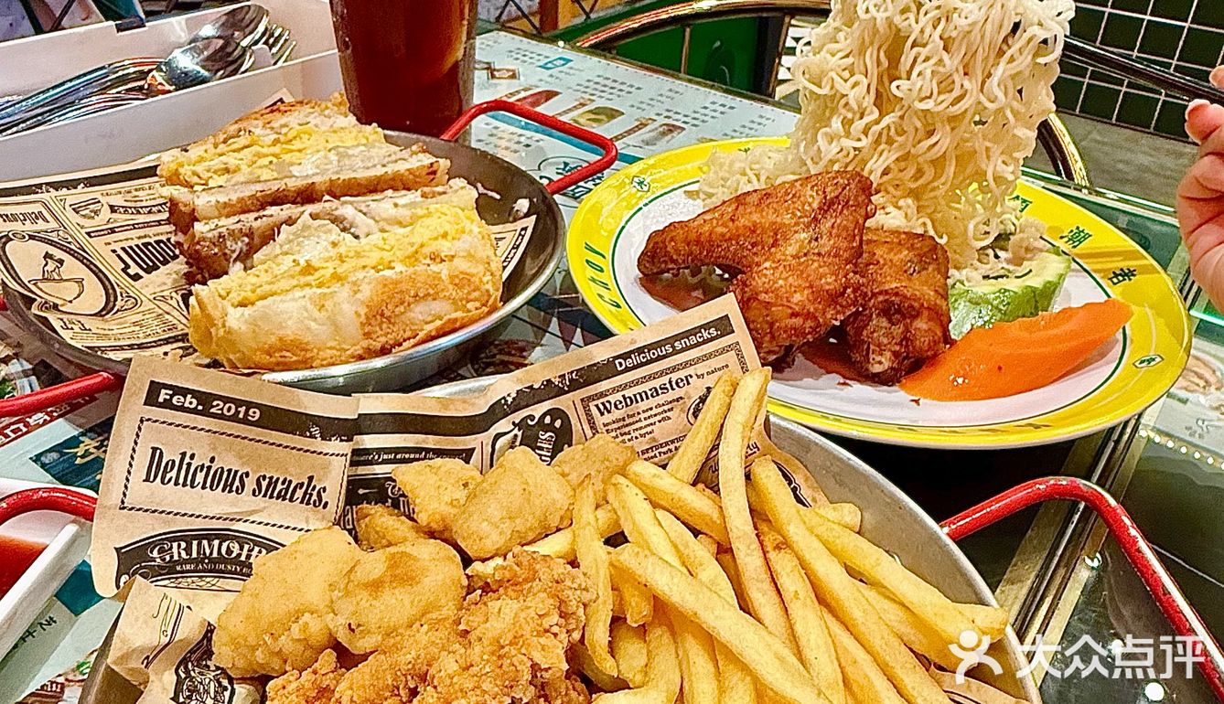 本地人私藏的港味食堂，五一逛顺峰山必吃！  