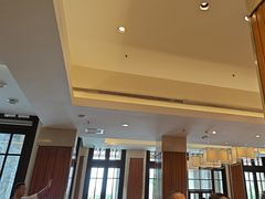 -亚龙湾希尔顿自助餐厅·海鲜·烧烤·沙滩BBQ·现场乐队