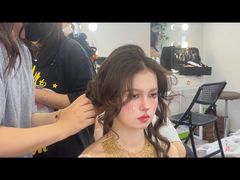 -金夫人化妆摄影职业培训学校