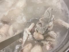 -正能量脆肉鲩火锅