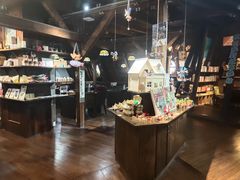 -良友书坊(安徽路店)