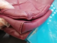 -爱革·奢品·鞋包·衣物·家居(金桥国际商业广场店)